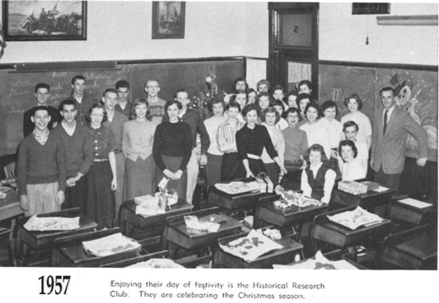 Research_Club_Christmas_Party.jpg