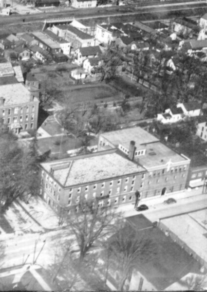 RIGHT_SIDE_BofStM_1953.jpg