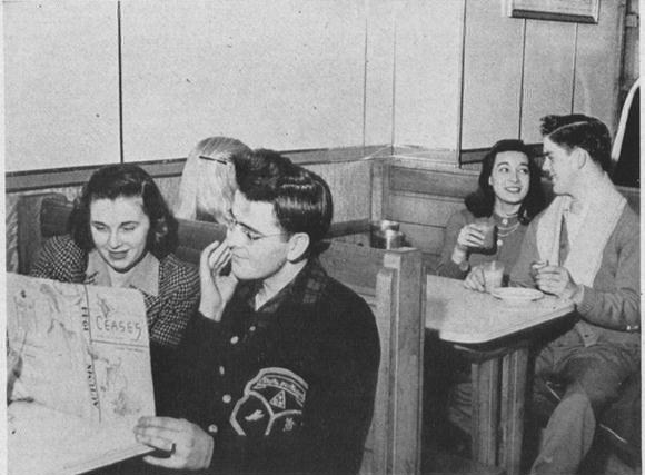Snack's_at_Cease's__1945.jpg