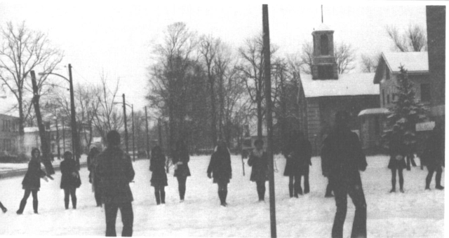 Snowball_Fight_at_CMHS__1970s.jpg