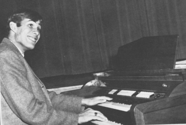 Zielinski_Piano.pg.jpg